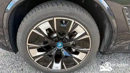 BMW iX3 2022