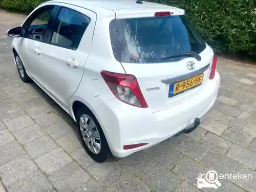 Toyota Yaris 1.0 2011