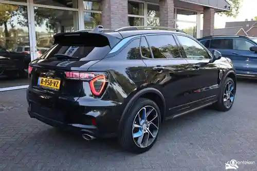 Lynk & Co 01 1.5TD PHEV 2022