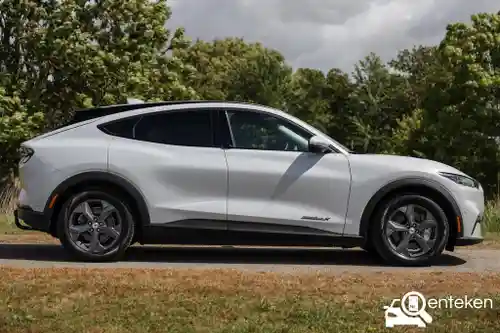 Ford Mustang Mach-E Extended Range 2022
