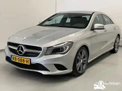 Mercedes-Benz CLA Coupé 180 2014