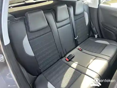 Peugeot 2008 1.2 PureTech 110 2017