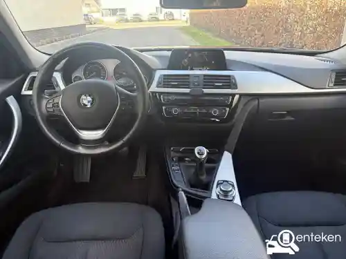 BMW 318d Touring 2016