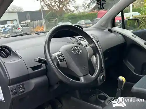 Toyota Yaris 1.3 2007