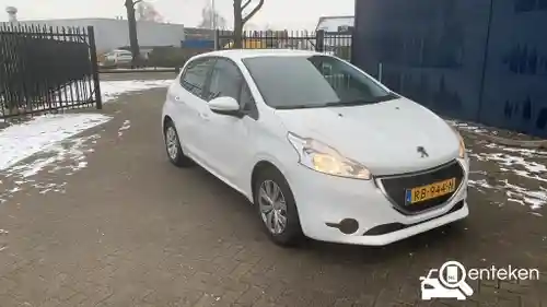 Peugeot 208 1.2 PureTech 82 2014