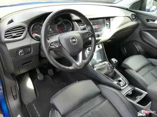 Opel Grandland X 1.2 DI Turbo 2017