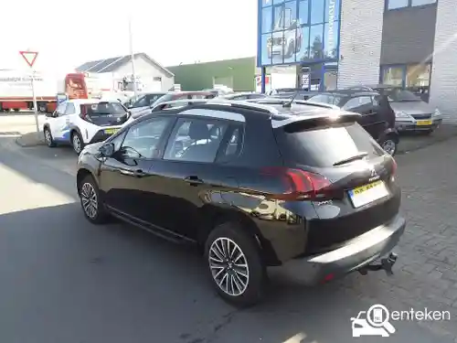 Peugeot 2008 1.2 PureTech 110 2017