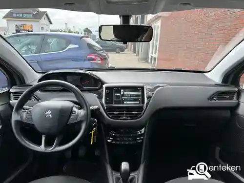 Peugeot 208 1.2 PureTech 82 2014