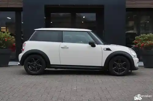 MINI  One malist 2011