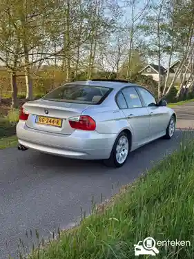BMW 318i 2006