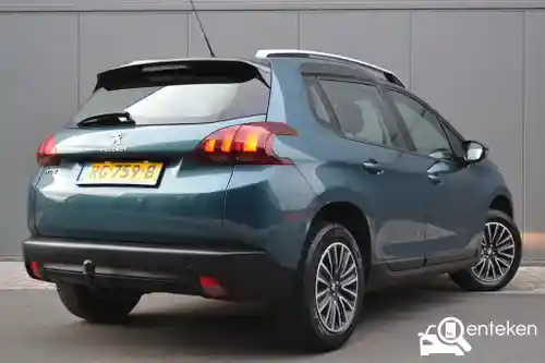 Peugeot 2008 1.2 PureTech 110 2017