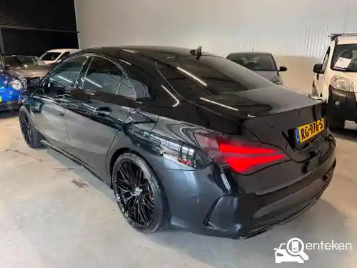Mercedes-Benz CLA Coupé 180 2017