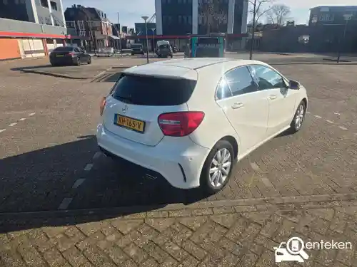 Mercedes-Benz A 180 2013