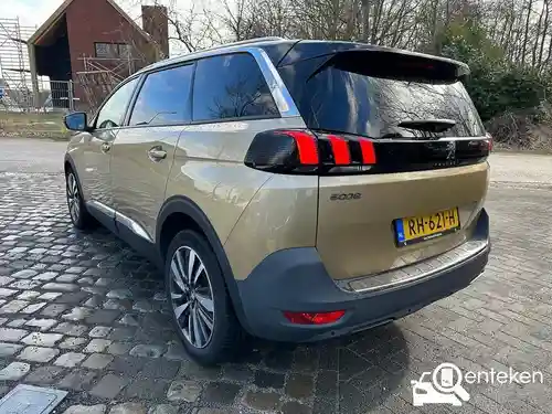 Peugeot 5008 1.2 PureTech 130 2017