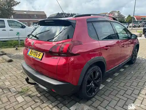 Peugeot 2008 1.2 PureTech 110 2017