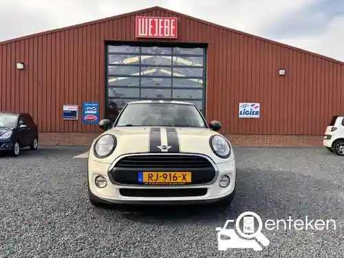 MINI  One First 2014