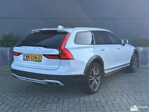 Volvo V90 Cross Country D4 2018