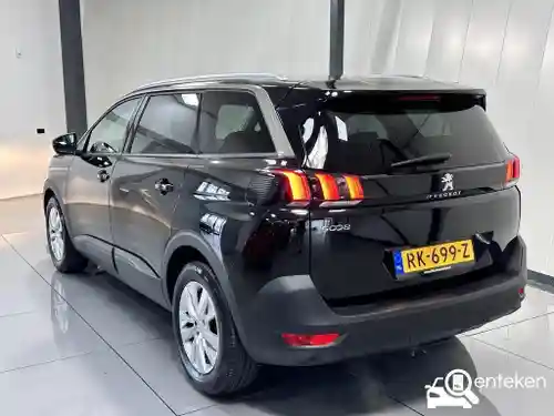 Peugeot 5008 1.2 PureTech 130 2018