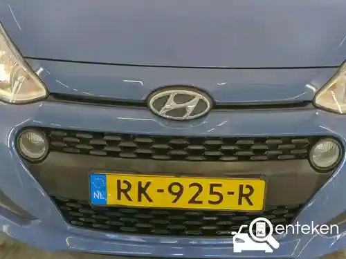 Hyundai i10 1.0 blue 2018