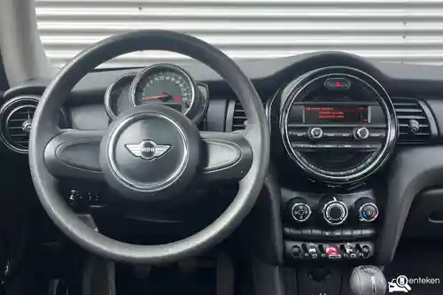 MINI  One 2018