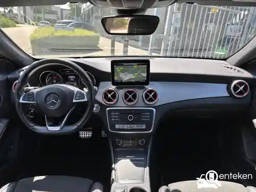 Mercedes-Benz CLA Coupé 180 2018