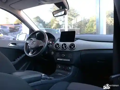 Mercedes-Benz B 180 2017