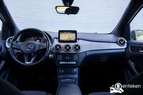 Mercedes-Benz B 180 2017