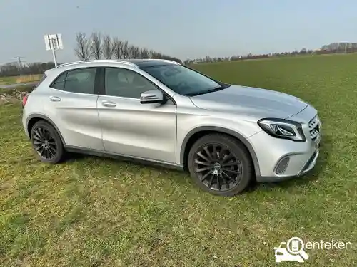 Mercedes-Benz GLA 200 2017