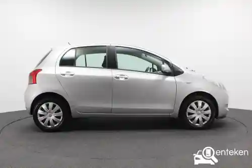 Toyota Yaris 1.0 2008