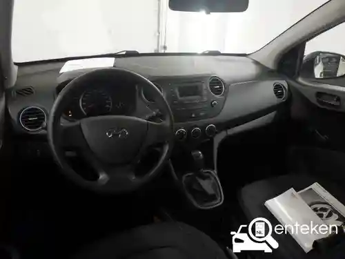 Hyundai i10 1.0 blue 2018