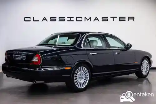 Jaguar XJR 2004