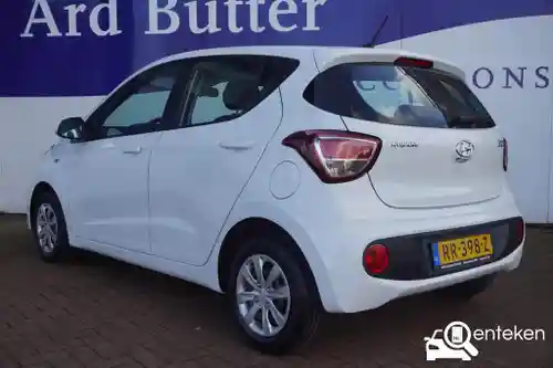 Hyundai i10 1.0 blue 2018