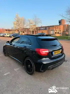Mercedes-Benz A 180 2013