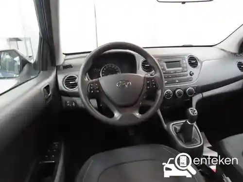 Hyundai i10 1.0 blue 2018