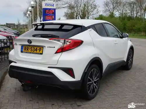 Toyota C-HR 1.8 Hybrid 2018