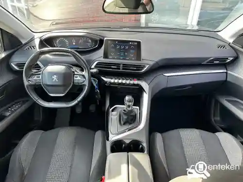 Peugeot 5008 1.2 PureTech 130 2018