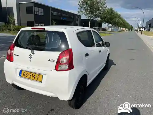 Suzuki Alto 1.0 2011