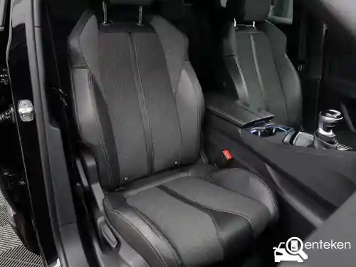 Peugeot 3008 1.2 PureTech 130 2018