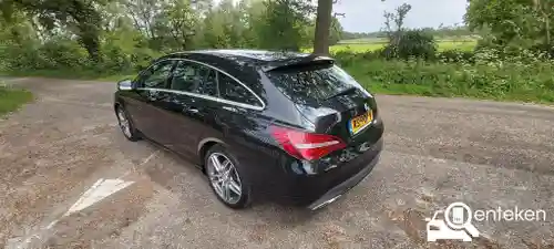 Mercedes-Benz CLA Shooting Brake 180 d 2016