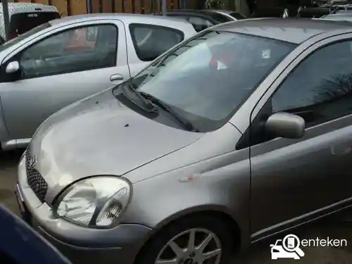 Toyota Yaris 1.0 2005