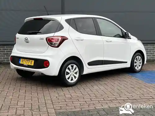 Hyundai i10 1.0 blue 2018