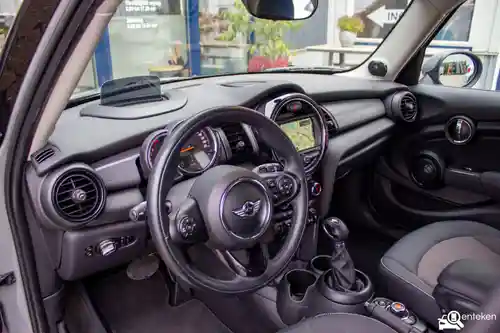 MINI  Cooper 2018
