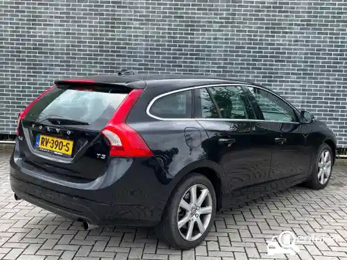 Volvo V60 T3 2018