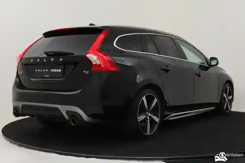 Volvo V60 T4 2018