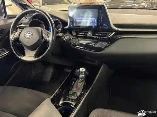 Toyota C-HR 1.8 Hybrid 2018