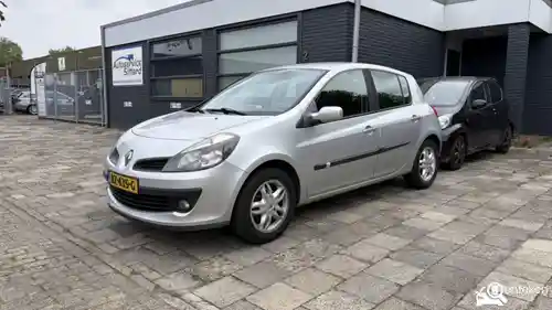 Renault Clio 1.6 16V ESP 2006