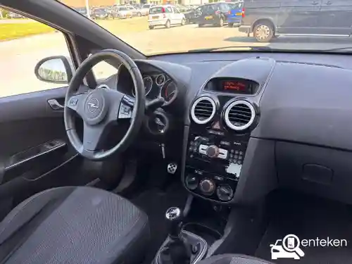 Opel Corsa 1.4 Twinport 2011