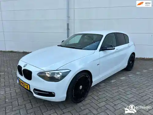 BMW 118i 2012