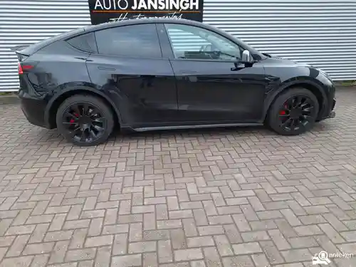 Tesla Model Y Maximum Range 2023