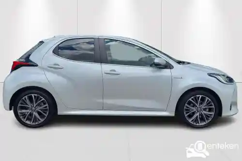 Toyota Yaris 1.5 Hybrid 116 2021